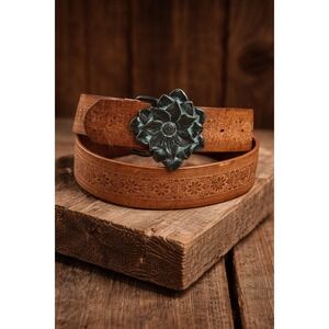 Bohemian VTG Y2K Belt Genuine Leather Belt Floral Metal Buckle 37" Brown Hippie